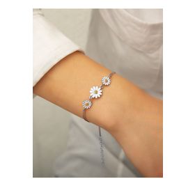 Papatya Silver 925 Ayar Gümüş Rodyum Kaplama Üç Papatya Süzme Kadın Bileklik