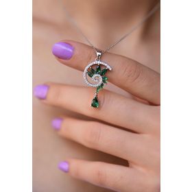 Papatya Silver 925 Ayar Gümüş Rodyum Kaplama Yeşil Taşlı Girdap Tasarım Kolye