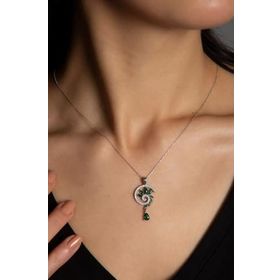 Papatya Silver 925 Ayar Gümüş Rodyum Kaplama Yeşim Taş Renkli Spiral Snail Tasarım Kolye