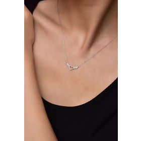 Papatya Silver 925 Ayar Gümüş Rodyum Kaplama Zirkon Taşlı Kalp Kanat Kolye