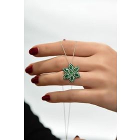 Papatya Silver 925 Ayar Gümüş Rodyum Kaplama Zümrüt Yeşili Damla Lotus Kolye