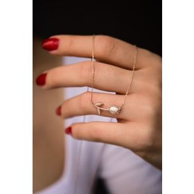 Papatya Silver 925 Ayar Gümüş Rose Kaplama Beyaz Opal Taşlı Lale Kolye