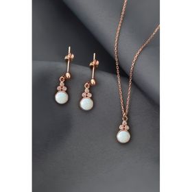 Papatya Silver 925 Ayar Gümüş Rose Kaplama Beyaz Opal Yuvarlak Kolye ve Çift Çivili Küpe Set