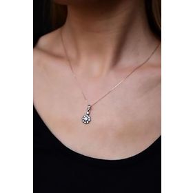 Papatya Silver 925 Ayar Gümüş Rose Kaplama Elmas Montür Damla Kolye