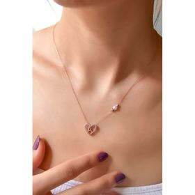 Papatya Silver 925 Ayar Gümüş Rose Kaplama İncili Dorika Toplu Aşkın Harfi Kalp Kolye