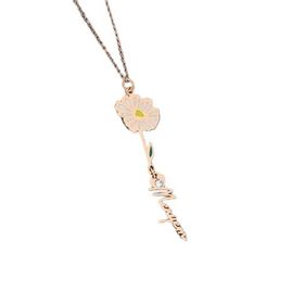 Papatya Silver 925 Ayar Gümüş Rose Kaplama Özel Tasarım Kalp Doğum Taşlı Mineli Nisan Ayı Çiçeği Isim Kolye