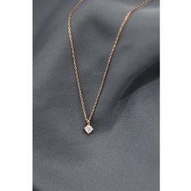 Papatya Silver 925 Ayar Gümüş Rose Kaplama Zirkon Kare Tektaş Kolye