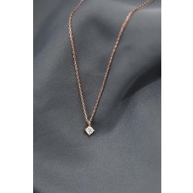 Papatya Silver 925 Ayar Gümüş Rose Kaplama Zirkon Kare Tektaş Kolye