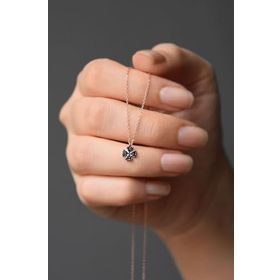 Papatya Silver 925 Ayar Gümüş Siyah Yonca Kolye
