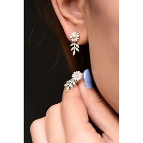 Papatya Silver 925 Ayar Mineli Papatya Taşlı Çivili Gümüş Küpe