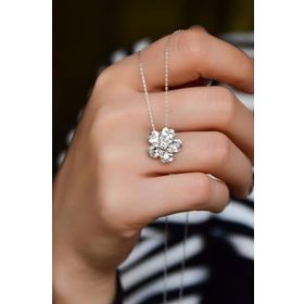 Papatya Silver 925 Ayar Rodyum Kaplama Beyaz Taşlı Mine Çiçeği Kadın Gümüş Kolye