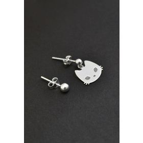 Papatya Silver 925 Ayar Rodyum Kaplama Kedi Model Çivili Top Kadın Gümüş Küpe