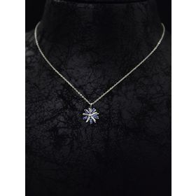 Papatya Silver 925 Ayar Rodyum Kaplama Lacivert Zirkon Taşlı Dönen Güneş Gümüş Kolye