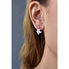 Papatya Silver 925 Ayar Rodyum Kaplama Manolya Çiçeği Çivili Gümüş Küpe