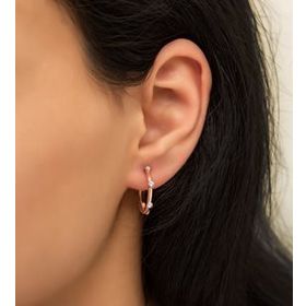 Papatya Silver 925 Ayar Rose Altın Kaplama Tekli Taşlı Halka Gümüş Küpe