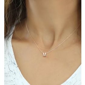 Papatya Silver 925 Ayar Rose Altın Kaplama Üç Boyutlu Gümüş M Harf Kolye