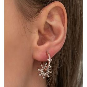 Papatya Silver 925 Ayar Rose Altın Kaplama Zirkon Taşlı Yıldız Gümüş Küpe