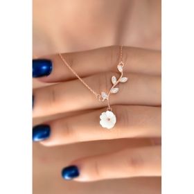 Papatya Silver 925 Ayar Rose Kaplama Taşlı Manolya Çiçeği Kadın Gümüş Kolye