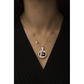 Papatya Silver 925 Ayar Rose Kaplama Top Zincirli Tasarım Şans Parçalı E Harf Kadın Gümüş Kolye