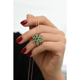 Papatya Silver 925 Ayar Rose Kaplama Zümrüt Yeşili Kamelya Çiçeği Kadın Gümüş Kolye