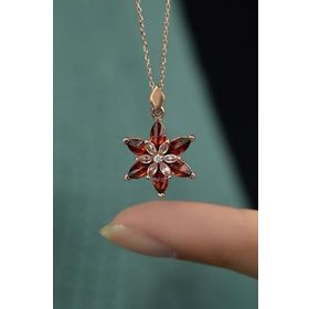 Papatya Silver 925 Ayar Rose Kaplma Tepelikli Kırmızı Lotus Kadın Gümüş Kolye