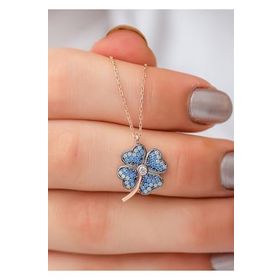 Papatya Silver 925 Ayar Taşlı Gümüş Rose Altın Kaplama Yonca Kolye