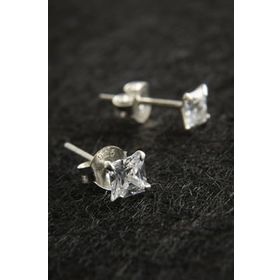 Papatya Silver Kare Tektaş 925 Ayar Gümüş Küpe
