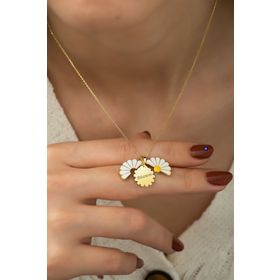 Papatya Silver UVPS100635BTNA Altın Kaplama Bitanem Yazılı Açılan Papatya 925 Ayar Gümüş Kolye