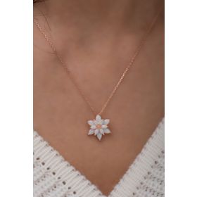 Papatya Silver UVPS101156 Beyaz Opal Taşlı Lotus 925 Ayar Gümüş Kolye