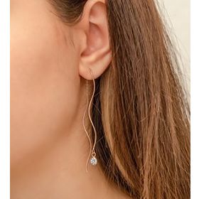Papatya Silver UVPS300084 Nano Zirkon Taşlı Rose Gold Kaplama 925 Ayar Sallantılı Tekli Dalgalı Tektaş Gümüş Küpe