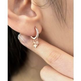 Papatya Silver UVPS300494 925 Ayar Rose Kaplama Yonca Figürlü Halka Kadın Gümüş Küpe
