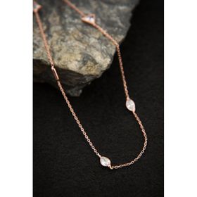 Papatya Silver UVPTS100559 925 Ayar Rose Kaplama Geometrik Desenli Zirkon Taşlı Zincir Gümüş Kolye