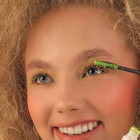 Pastel Yeşil Show Your Renkli Maskara