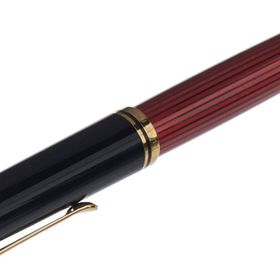 Pelikan Souveraen M800 Siyah Kırmızı Fountain Kalem