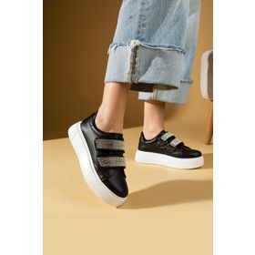 Pembe Potin 001-8282-24 Çift Bant Taş Detaylı Kalın Taban Siyah Kadın Sneaker