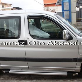 Peugeot Partner 1998-2006 Arası 2 Li Mügen Cam Rüzgarlığı