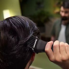 Philips 7000 Serisi MG7950/15 All-in-One Trimmer 15in1 Erkek Bakım Seti