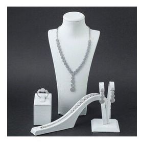 Pigado 925 Ayar Gümüş Zirkon Taşlı Yuvarlak Model Set