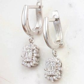 Pilelistore Gümüş Baget Taşlı Küpe