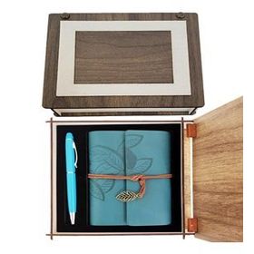 Pilelistore Özel Ahşap Kutulu Mavi Deri Defter ve Kalem Set