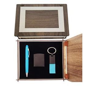 Pilelistore Özel Ahşap Kutulu Mavi Kalem Anahtarlık ve Çakmak Set
