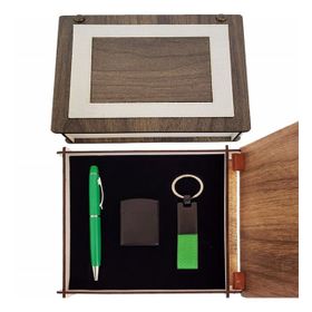 Pilelistore Özel Ahşap Kutulu Yeşil Anahtarlık Kalem ve Çakmak Set
