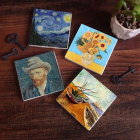 Pinecone SC154 4 Parça Set 10x10 cm Stone Coasters Van Gogh Balıkçı Tekneleri On İki Ayçiçekli Vazo Yıldızlı Gece Otoportre Taş Bardak Altlığı Masaüstü Koruyucu Altlık