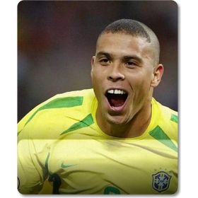 Pixxa Model -1 Oval Ronaldo-Brezilyalı Bilek Destekli Mouse Pad