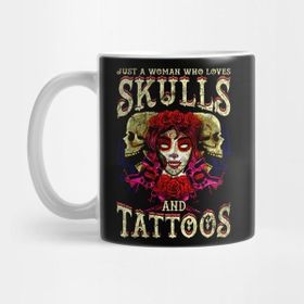 Pixxa Woman Who Loves Skulls And Tattoos Kupa Bardak