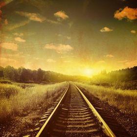 Piyero Tren Rayları Kanvas Tablo