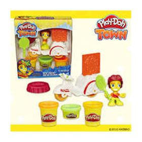 Play Doh PDH/B5976 Town Pizza Motorsikleti Ve Figür Seti Oyuncak