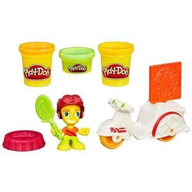 Play Doh PDH/B5976 Town Pizza Motorsikleti Ve Figür Seti Oyuncak