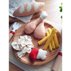 Playseba 20 Parça Tavuk Yemek Eğitici Keçe Oyun Seti