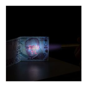 Police PC-88 365 Led Para Kontrol Feneri